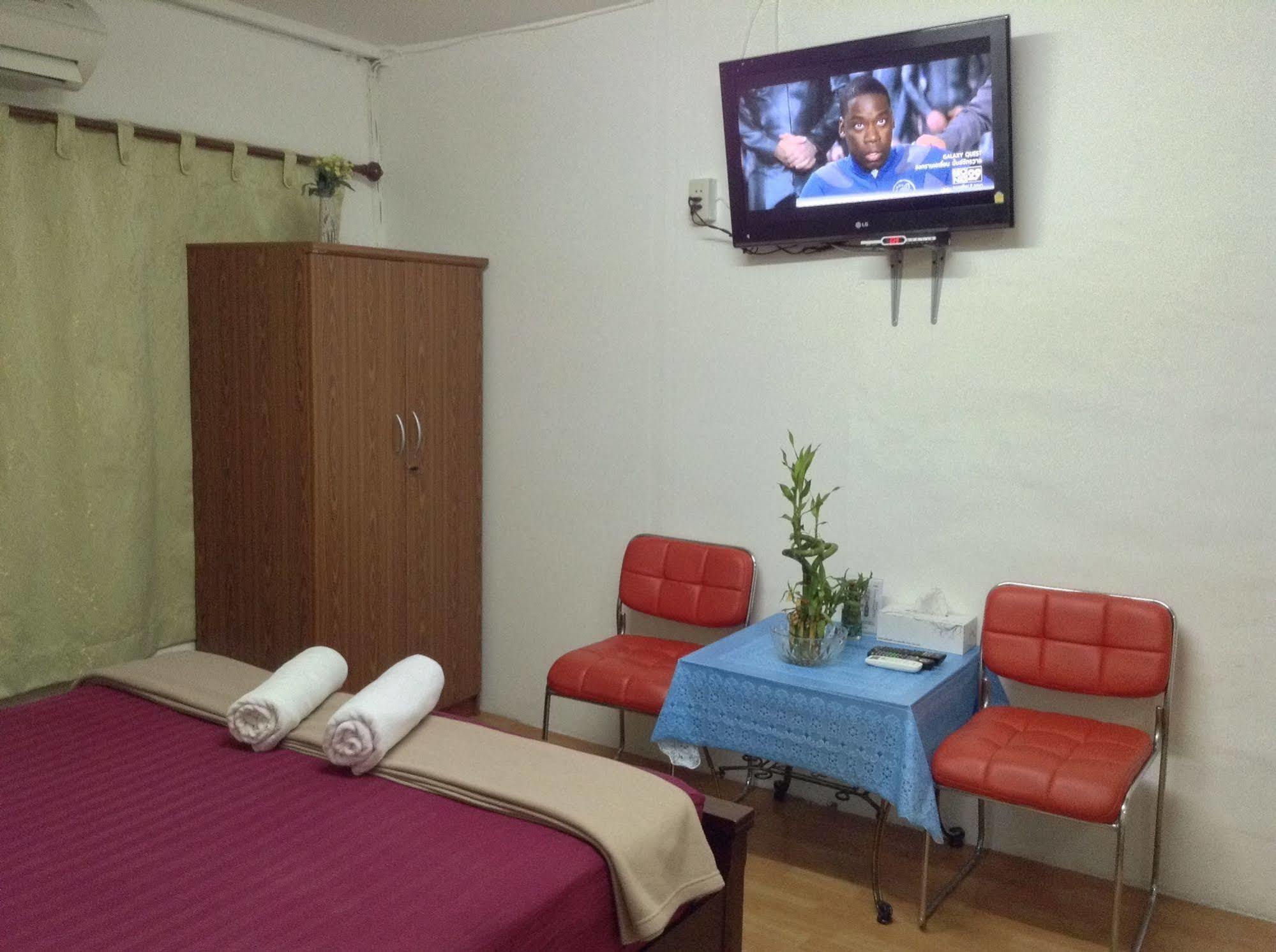 Mint Hostel Μπανγκόκ Εξωτερικό φωτογραφία